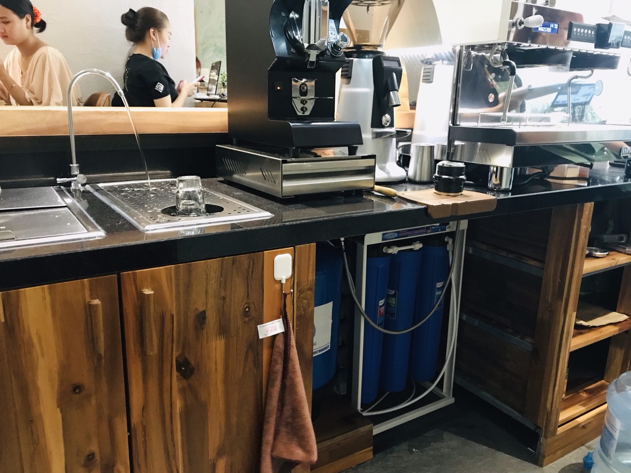 Hệ thống lọc nước cho máy pha cà phê tại Giang Văn Minh